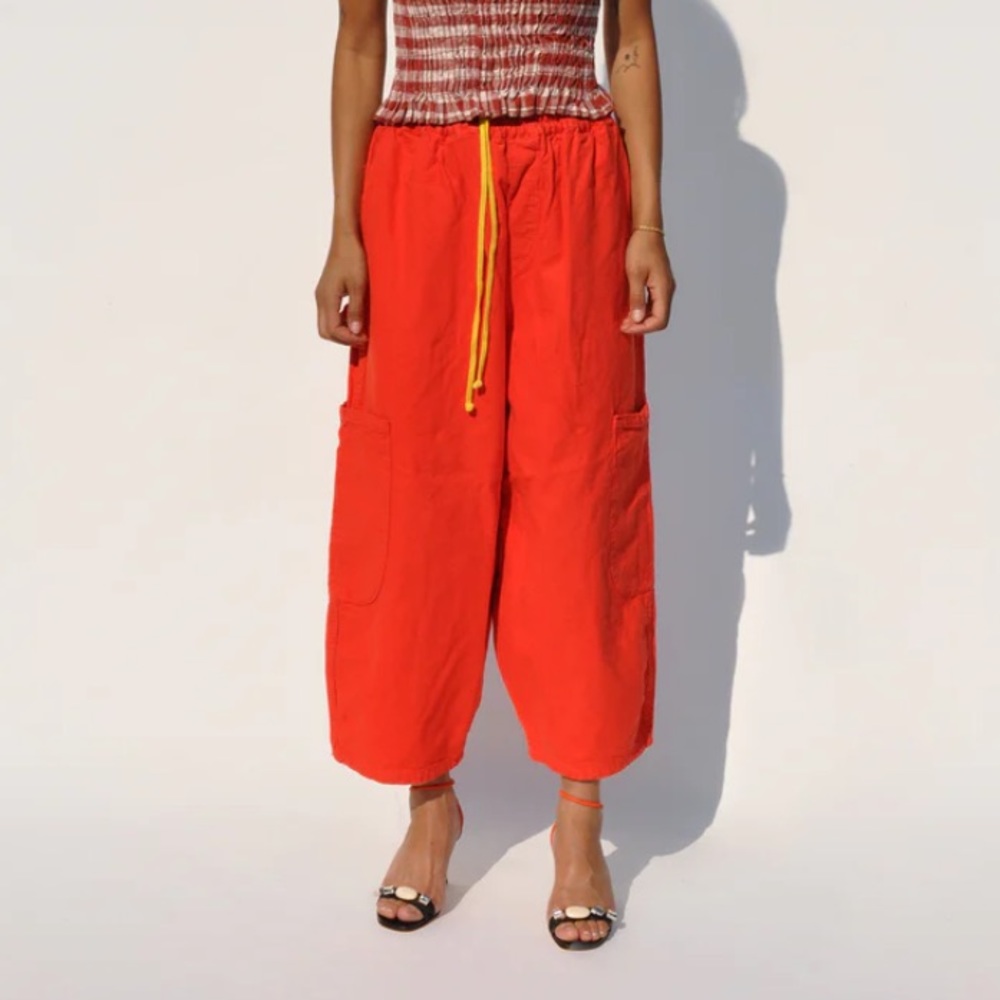 Cropped Wide-Leg Drawstring Pants in Bright Red